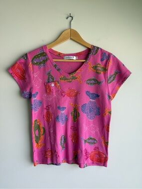 Fresh Produce Pink Fish Print Cotton Tee Size Small